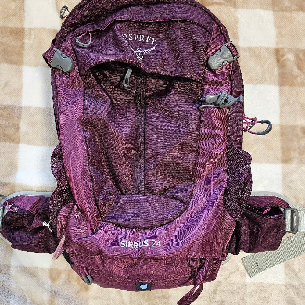 Osprey SIrrus 24 Womens Day Pack Backpack Ruska Purple